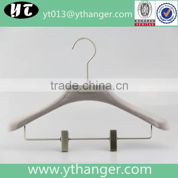 CY-607 Bulk Coat Grey Color Velvet Plastic Hanger Flocking Plastic Hanger With Non-slip photo-5