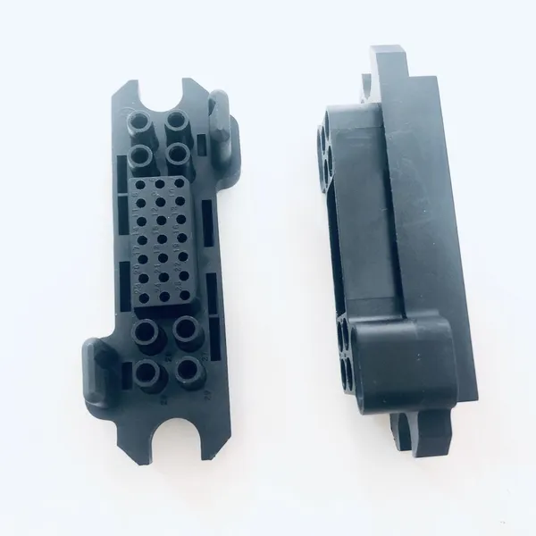 UPS Rectangular Power Blind Plug Connector photo-4