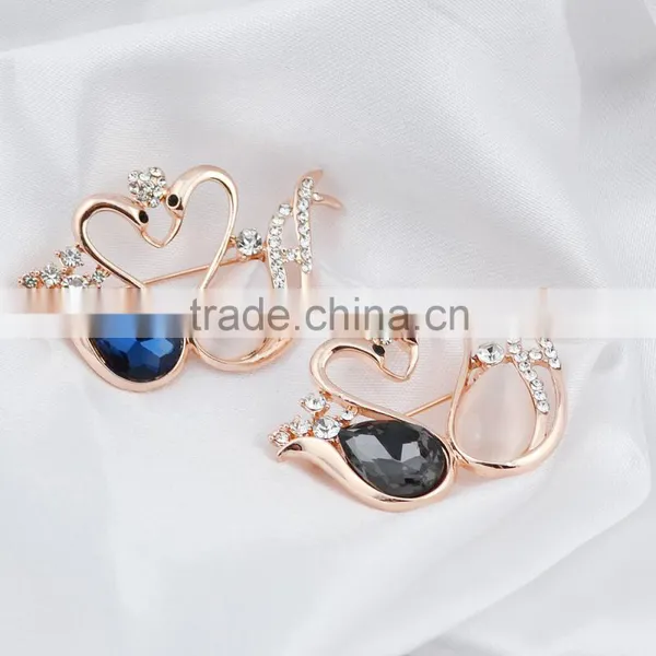 2015 Popular Crystal Animal Swan Brooch Double White Swan Lovely Brooch photo-3