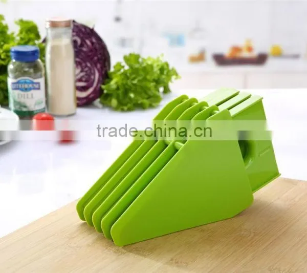 Hot Selling The Kitchen Good Helper Big Size V-shaped Grater photo-4