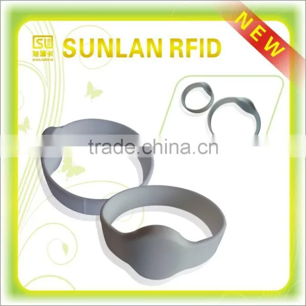 Popular Custom Wrist Band, Adjustable Silicon Wristband,Promotional Silicon Bracelet photo-3