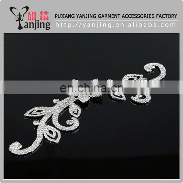 Professional Factory Wholesale Crystal Clear Silver Beaded Rhinestone Applique Sewing Crafts photo-2