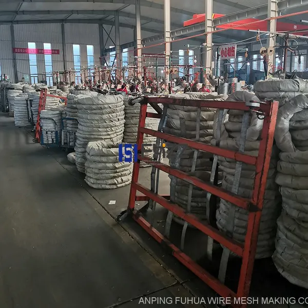 Perimeter Protection Galvanized Steel Concertina Razor Wire BTO-22 Diameter 30cm photo-5