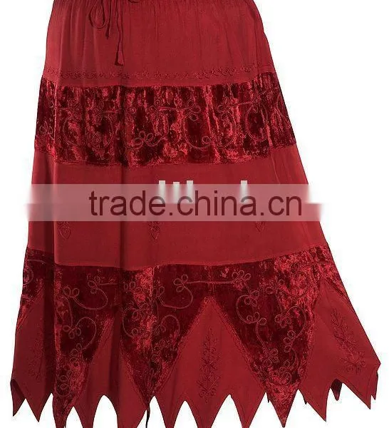 Gothic Embroidery Renaissance Design Gypsy Woman Skirts