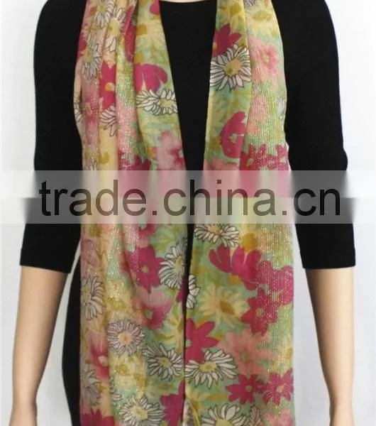 Floral Pattern Printed Wool Scarf With Fringe photo-2