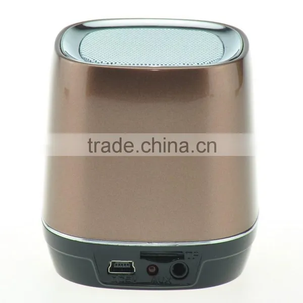 Many Color FM Radio Bluetooth Mini Speaker in Stock Boombox Speaker photo-3