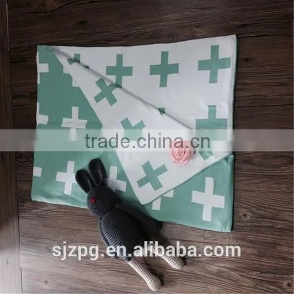 Wholesale Knitted Throw Blanket Knit Newborn Baby Blanket Cross Design