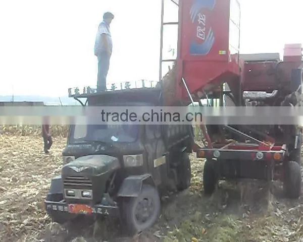 Small Corn Harvester photo-5