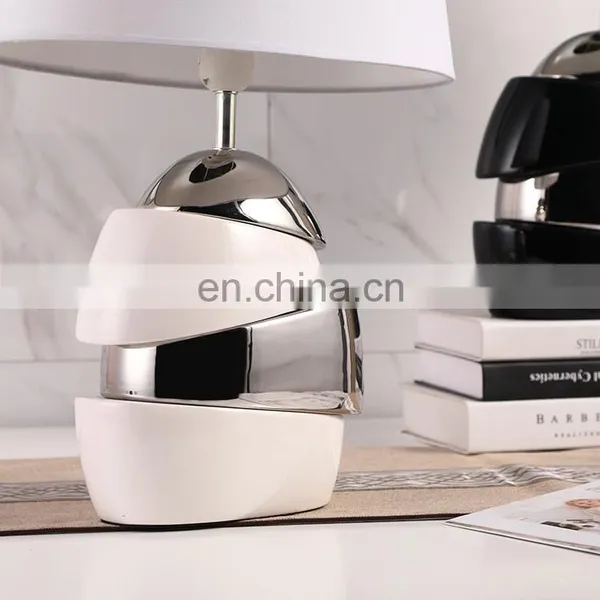 China Cheap Wholesale Hotel Home Decorative Bedside Ceramic Nightstand Lamps for Living Room photo-4
