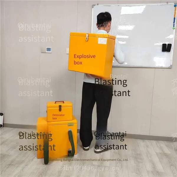 Portable Explosive Box, Blasting Material Operation Box, Mine-used Gunpowder Box, Made of Fiberglass, Lightweight and Corrosion-resistant photo-2
