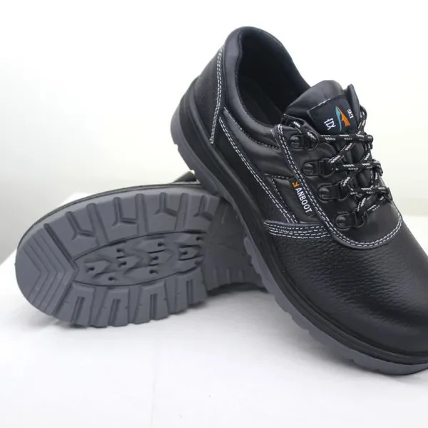 Work & Safety Shoes
