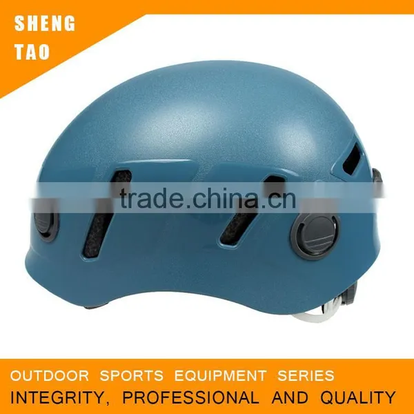 Mountain Climbing Helmet 03