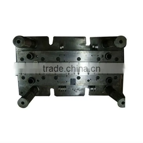 Automatic Tapping Socket Progressive Dies