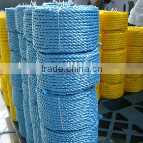 4 Strands Twisted 26mm PE Plastic Rope for Shipping and Fishery photo-3