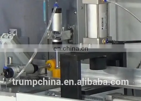 Corner Connector Automatic Cutting Saw/Aluminium Profile Machine photo-2
