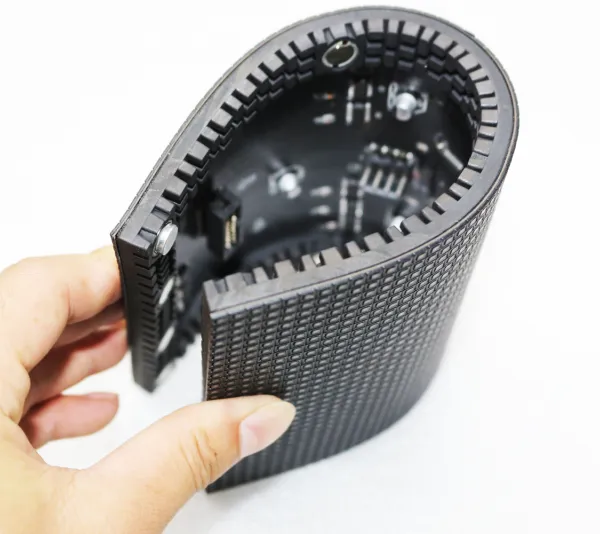 P1.25 P1.53 P1.86 P2 P2.5 P3 Soft LED Modules Flexible Indoor Soft Led Display Module Curved LED Display Screen photo-4