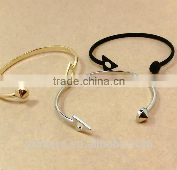 Fashion New Copper Alloy Triangle Cuff Expandable Pyramid Bangle Wholesale photo-6