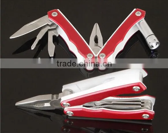 OEM Multifunctional LED Flashlight Pliers photo-3