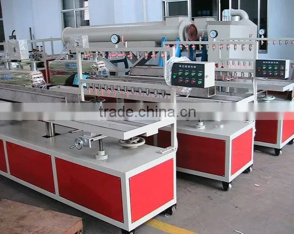 Vacuum Calibrating Machine