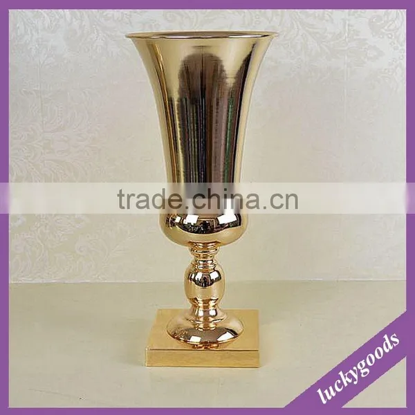LDJ534 Gold Wedding Centerpiece Stand