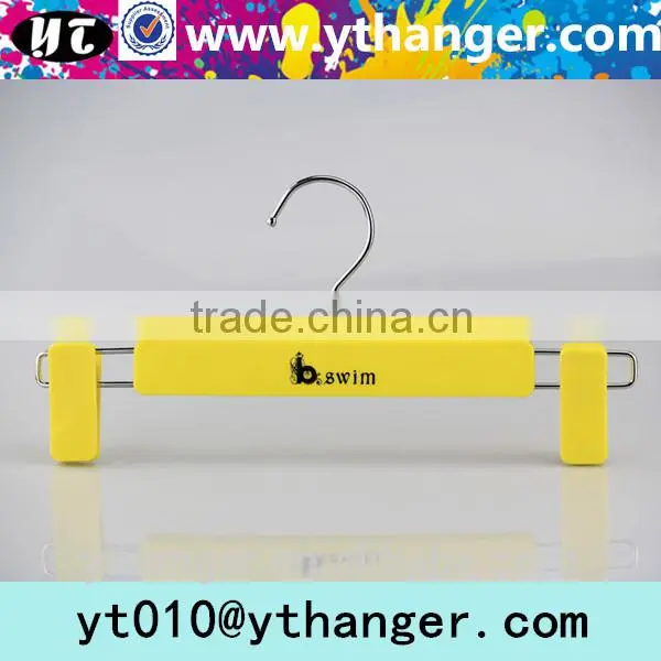 YY0469 Men Swim Shorts Plastic Hanger With Brand Logo Plastic Pants Hanger Trousers Hanger photo-2