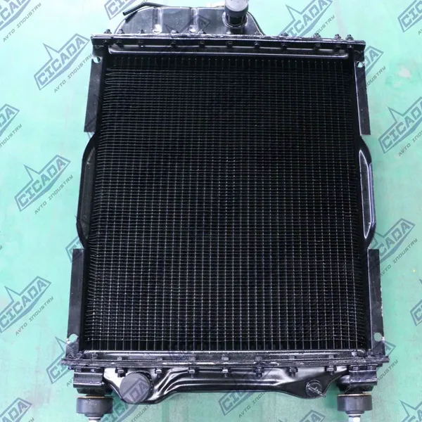 Mtz Tractor Radiator70y. 1301.010 1221.1301.010 1321.1301010 70y-8101070 80u-1405010 Umz Cooler 45-1301006 80-8101900 K700 700.13.01000 K701 Kirovets