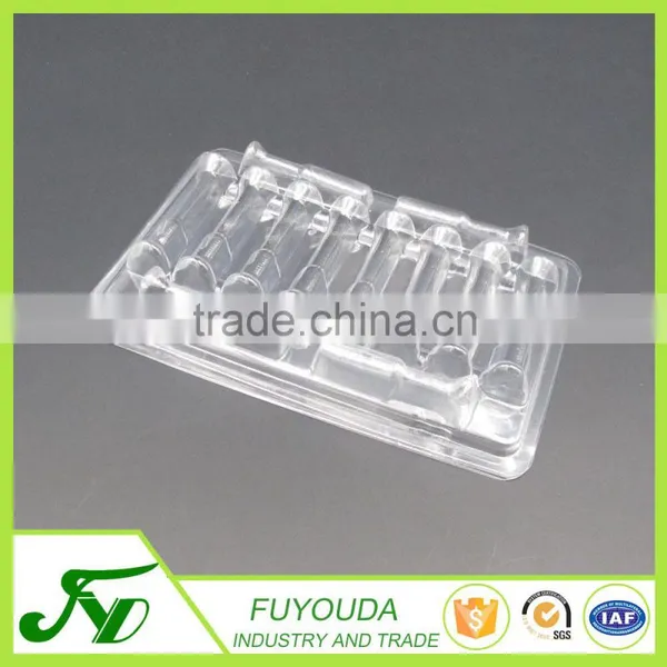 Disposable plastic material clamshell packaging box