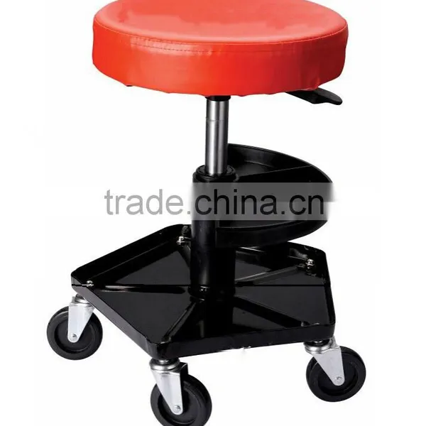 7003, Pneumatic Roller Seat With Tool Tray