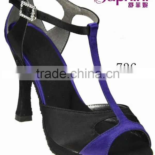 Suphini Red PU Womens Designer Dance Shoes photo-3