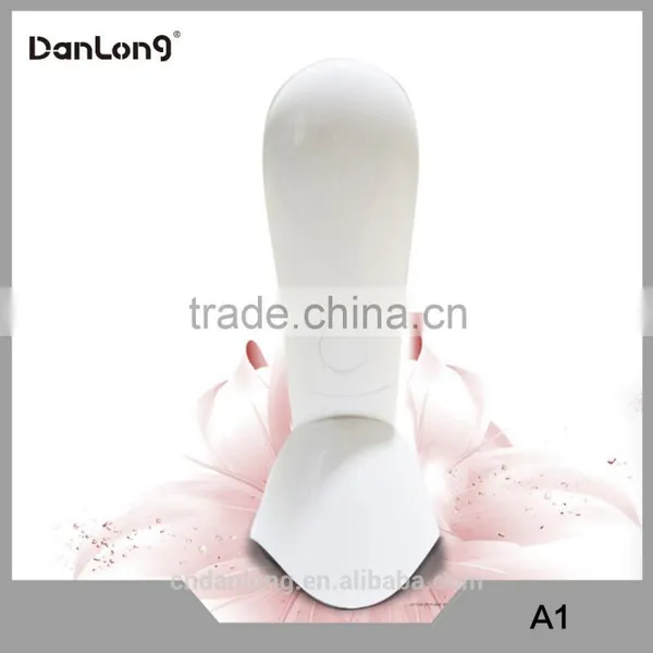 Vibrating Facail Cleansing Brush Battery Operated Face Massager photo-4