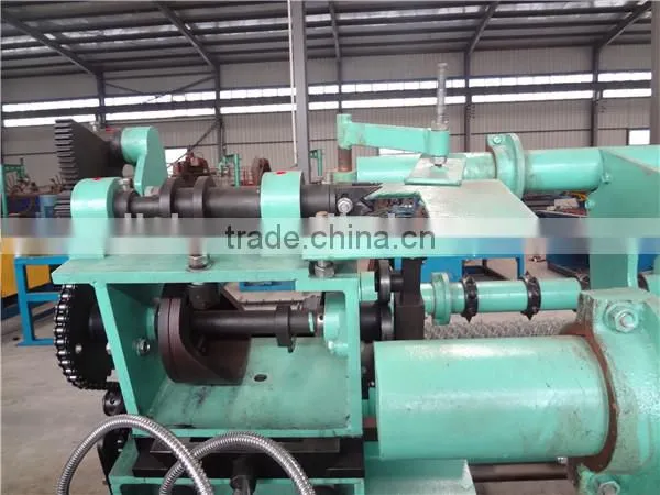 Full Automatic Chain Link Fence Weaving Machine (4m Width) photo-4