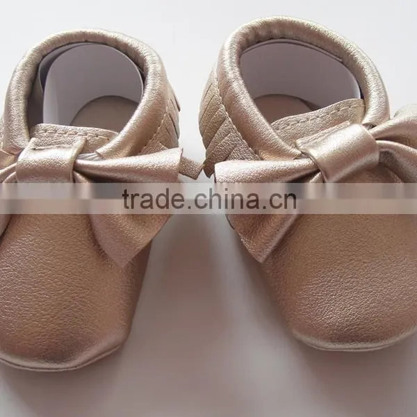Soft Leather Baby Shoes Blue Soft Leather Sole Sequins for China Handmade Moccasins Kids Shoes photo-2