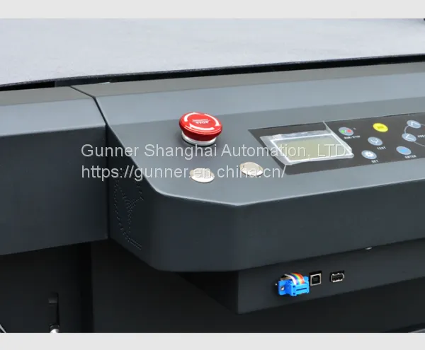 Gunner F Series Auto Fed Flatbed Digital Cutter Advertising Signs Flatbed Cutter Traffic Safety Sign Cutting Plotter photo-4