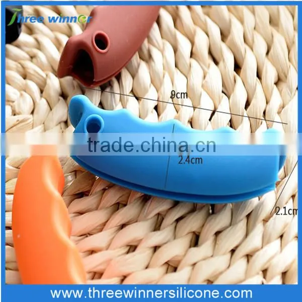 Easy Carrying Silicone Rubber Grip for Bags Grip Handle photo-6
