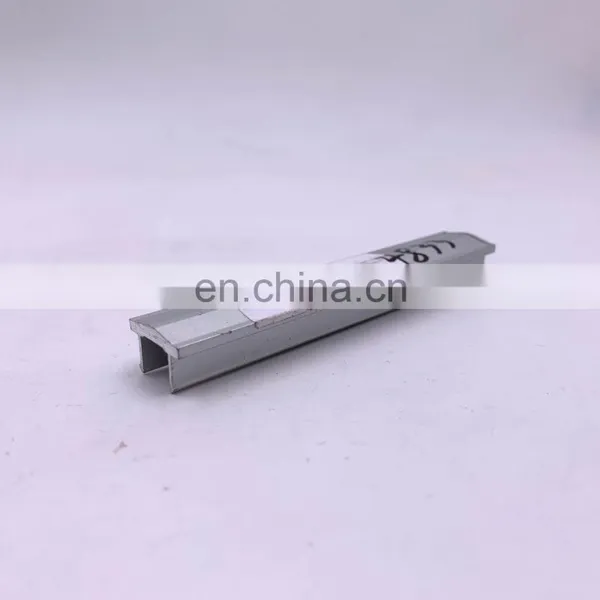 Shengxin Aluminium Aluminium Extrusion Plant Profile for Kitchen Aluminum Profile photo-5