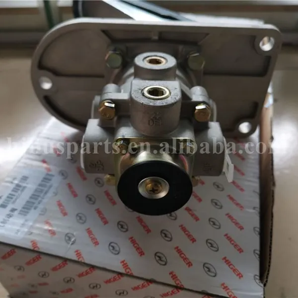 KLQ6129G Higer Electric Bus Original Spare Parts Higer Buses China 35M60-14020 Manual Brake Valve photo-5