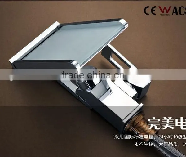 High Quality Factory Sale Hydrolic Led Color Changing Bathroom Faucet photo-4