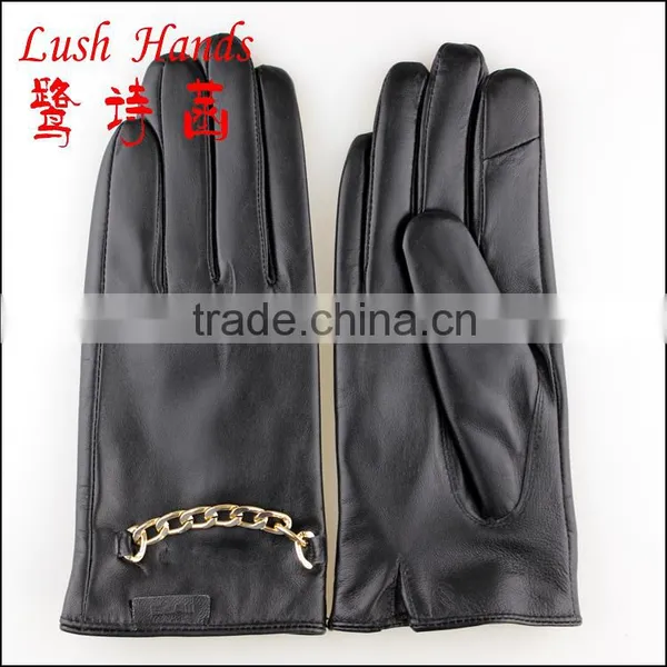 Ladies Touch Screen Leather Gloves With The Chain Accessories