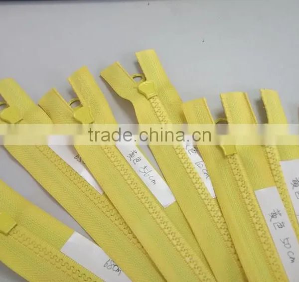 High Quality Zipper Supply, Reflective Zipper, Metal Zipper, Nylon Zipper, Resin Zipper