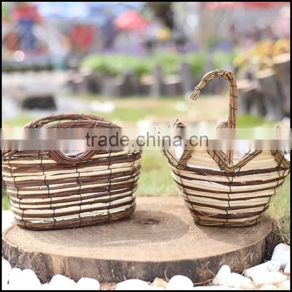 Unique Shape Wicker Flower Basket photo-2