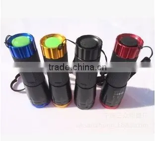 Battery Opertated Zoom Torch Led Flashlight photo-3