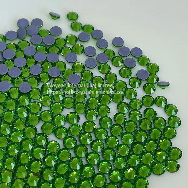 Factory Direct Sale of Hotfix Rhinestones Bulk in Flat Back