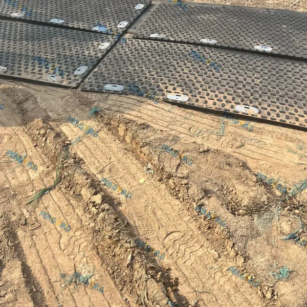 Cracking the Extreme Cold Access Challenge! Cold-Resistant & Pressure-Resistant Paving Mats – No Brittleness at -70℃,