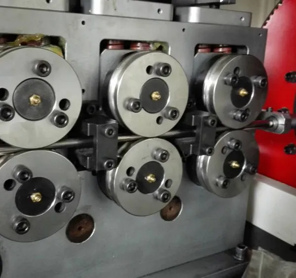 Metal Wire Forming Machine photo-2