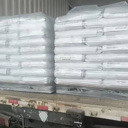 POM K300 Plastic Granules 1.5% Shrinkage Rate 80 Shore D Hardness Stable Injection Molding Performance photo-3