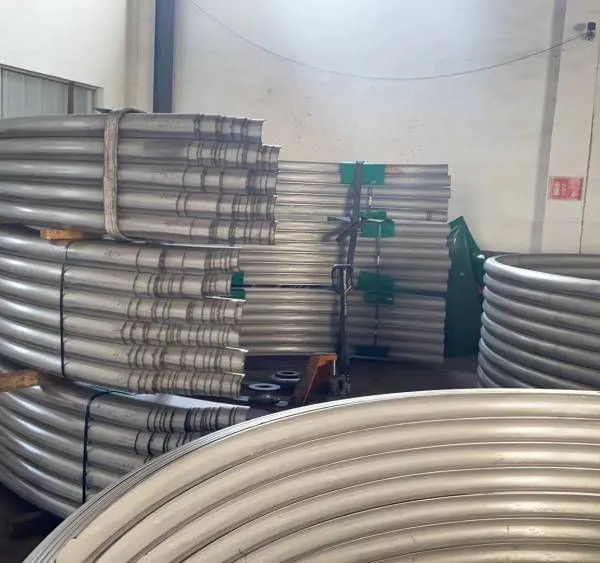 Production of Semi-circular Pipes in Nantong, Semi-circular Pipe Manufacturers, Stainless Steel Semi-circular Pipes - Produced by Lizhao Machinery