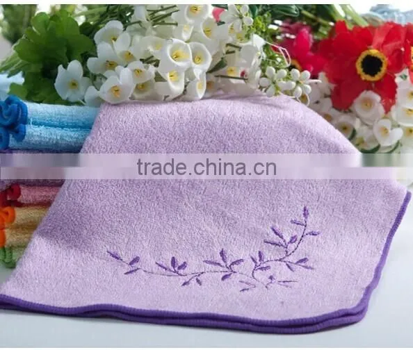 Hot Sales Cotton Velour Bamboo Fibre Embroidery Design Fancy Hand Towels photo-3