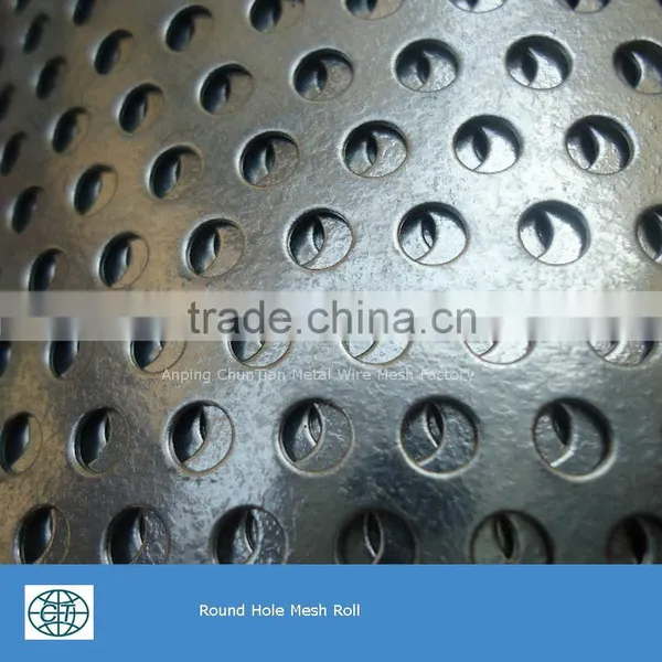 Hot Dipped Galvanized Perforated Metal Screen For Stairs photo-5