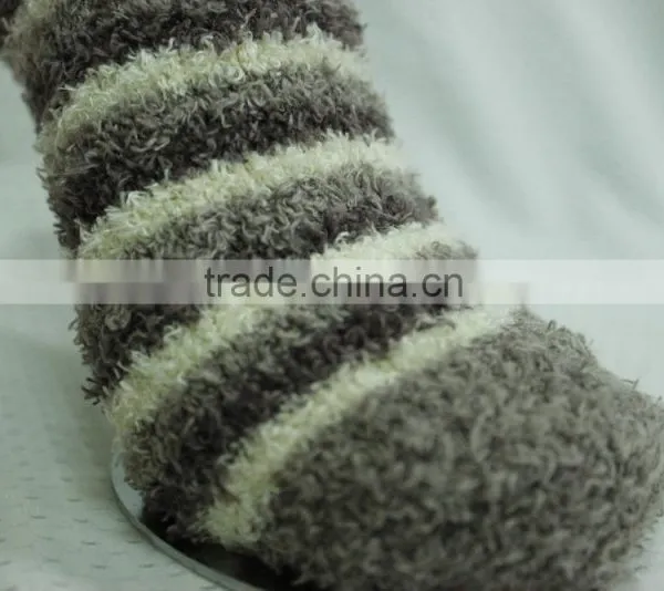 Women Strippe Fluzzy Socks Microfiber Comfortable Fashional Socks photo-2