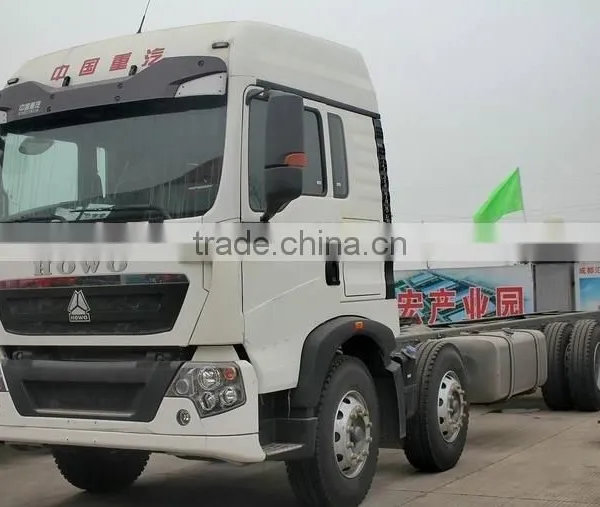 Howo T5G Cargo Van Chassis 340HP 12 Wheels in Cameroon photo-4